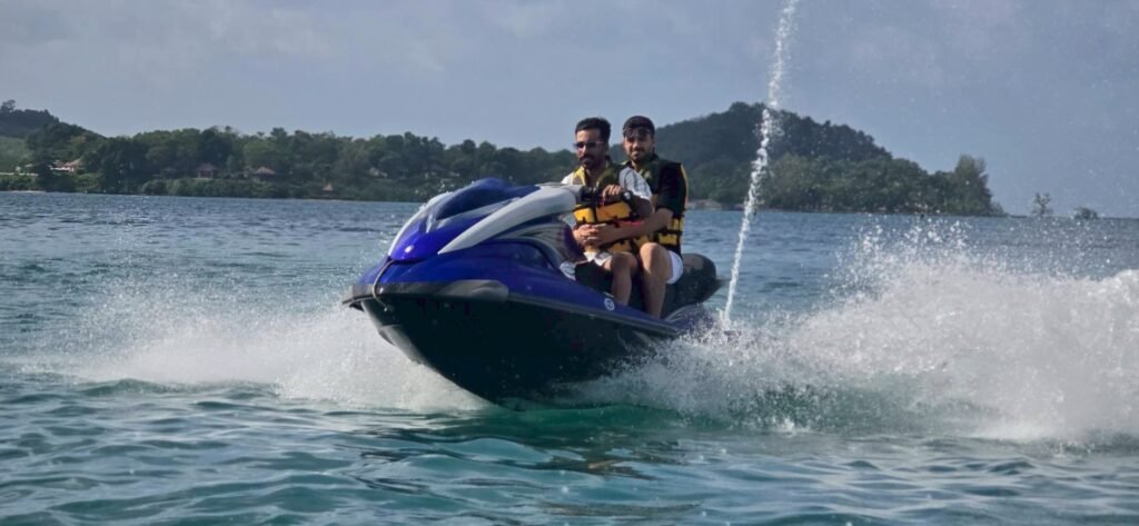 Jet Ski Fun Drive 6 Island 6 Points (Minimum 2 person) per ski