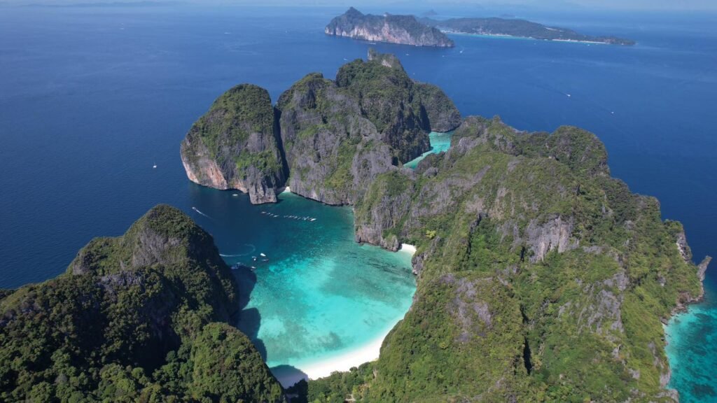 Phi Phi Island Tour by Big Boat Full Day Trip